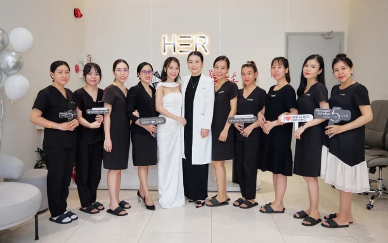 logo Her Skincare & Spa