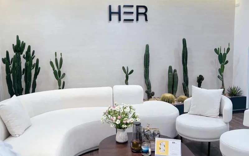  Không gian tiếp đón sang trọng, rộng rãi 