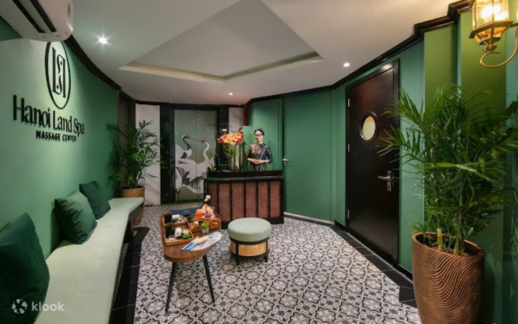 Khác biệt của Hanoi Land Spa chính là sự hòa quyện giữa liệu pháp massage truyền thống phương Đông và công nghệ chăm sóc da hiện đại